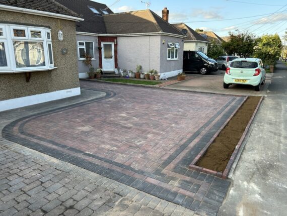 southend essex bungalow block paved driveway planting border 13